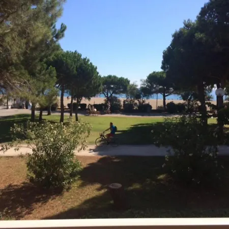 Apartament Le Byblos Beau Studiocabine En Front De Mer